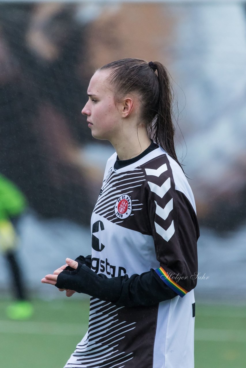 Bild 280 - B-Juniorinnen FC St.Pauli . Braedstrup IF : Ergebnis: 4:1